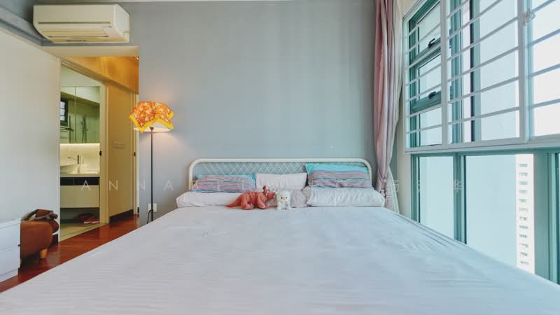 678B Punggol Drive HDB Flat For Sale at S$ 749,888 | PropertyGuru Singapore - Bedroom