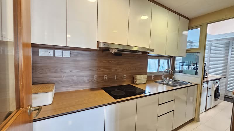 Clover By The Park Condominium For Sale at S$ 3,599,999 | PropertyGuru Singapore - Kitchen