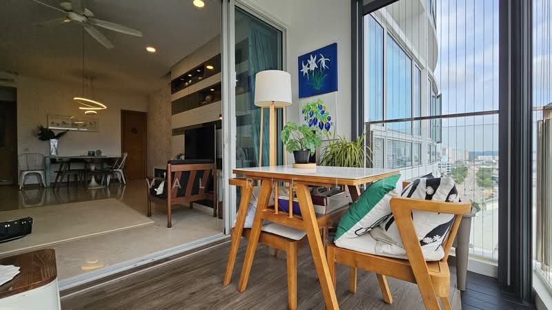 Clover By The Park Condominium For Sale at S$ 3,599,999 | PropertyGuru Singapore - Balcony