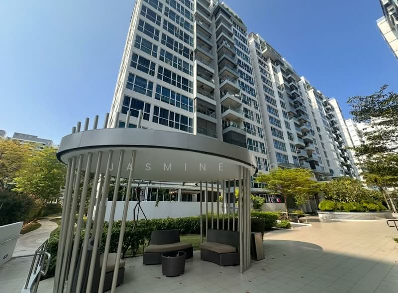 The Tampines Trilliant, 21 Tampines Central 7, Room Rental, 100 sqft, Executive Condominium For Rent, by Jasmine Ho, 500071197 - Exterior - PropertyGuru.com.sg