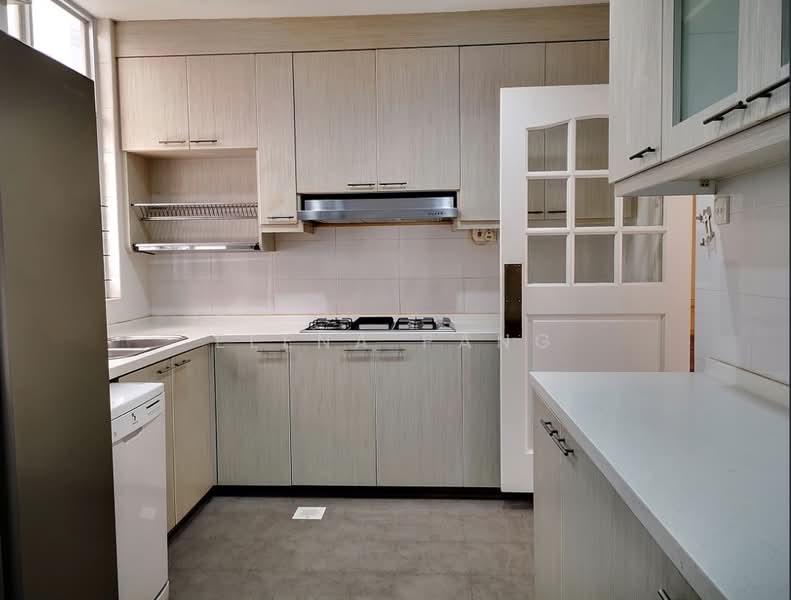 Leonie Condotel, 2 Leonie Hill Road, 4 Bedrooms, 2,568 sqft, Condominium For Rent, by Elena Pang, 500071203 - Kitchen - PropertyGuru.com.sg