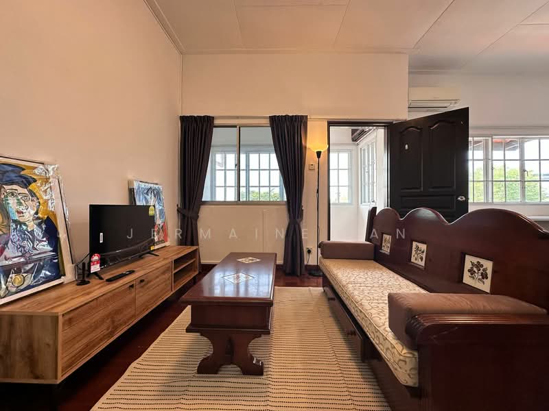 52 Jago Close, , Room Rental, 120 sqft, Terraced House For Rent, by Jermaine Tan, 500071211 - Living Room - PropertyGuru.com.sg