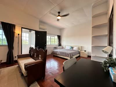 For Rent - 52 Jago Close