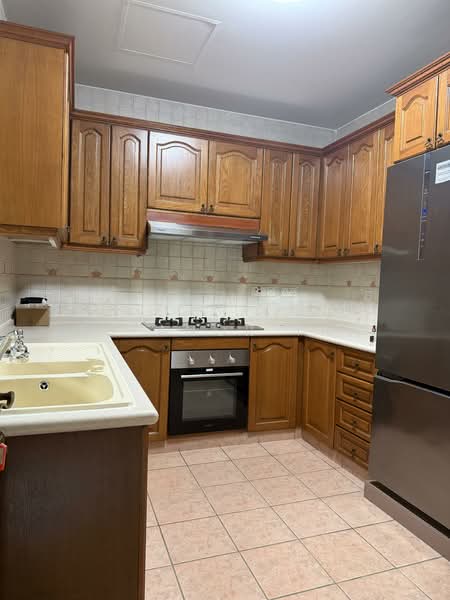 1 King Albert Park, 1 King Albert Park, 3 Bedrooms, 1,421 sqft, Condominium For Rent, by Eleanor Tan, 500071233 - Kitchen - PropertyGuru.com.sg