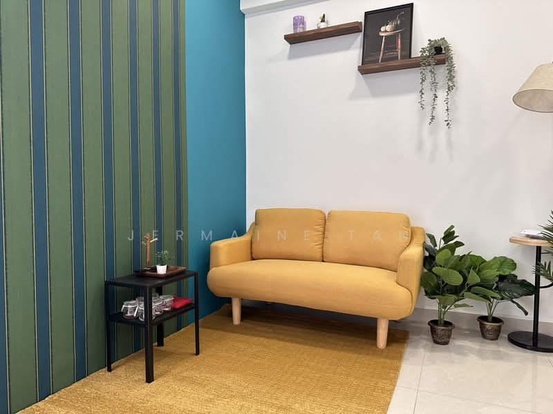 St Francis Court, 90 Saint Francis Road, Room Rental, 120 sqft, Apartment For Rent, by Jermaine Tan, 500071234 - Living Room - PropertyGuru.com.sg