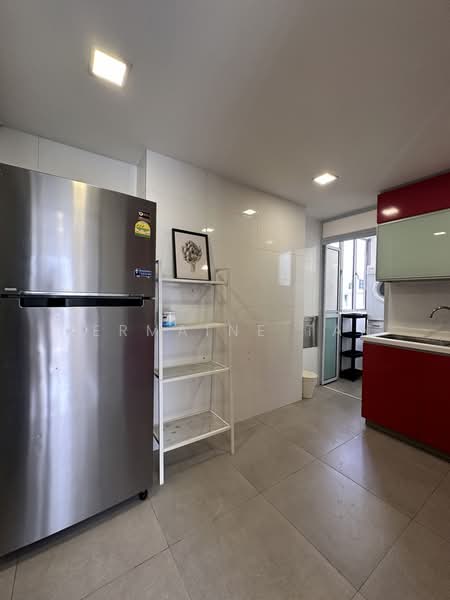 St Francis Court, 90 Saint Francis Road, Room Rental, 120 sqft, Apartment For Rent, by Jermaine Tan, 500071234 - Kitchen - PropertyGuru.com.sg