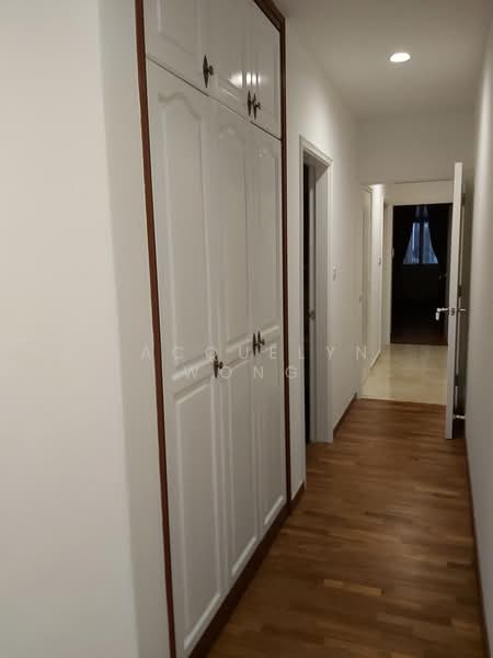 The Arcadia (Arcadia Gardens) Condominium For Sale at S$ 5,600,000 | PropertyGuru Singapore - Corridor