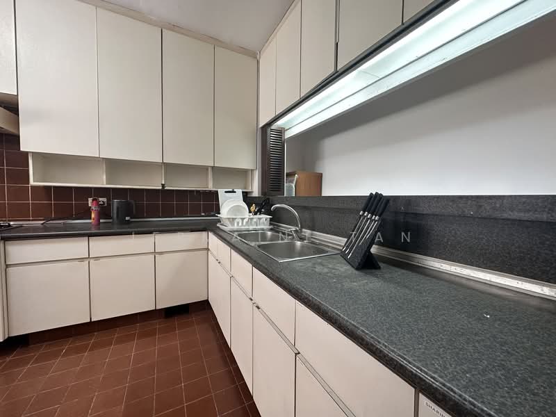 Ridgewood Condominium, 1 Ridgewood Close, Room Rental, 100 sqft, Condominium For Rent, by Jermaine Tan, 500071250 - Kitchen - PropertyGuru.com.sg