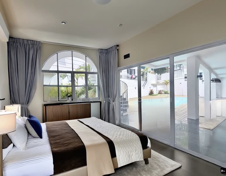 Large Freehold Semi-Detached in Sennett Avenue Semi-Detached House For Sale at S$ 11,000,000 | PropertyGuru Singapore - Bedroom