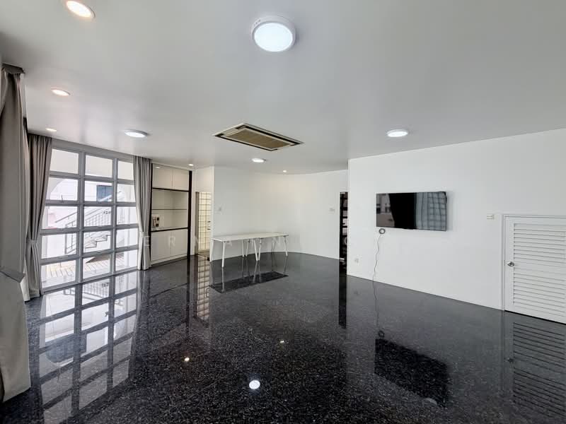 Sennett Avenue Semi-Detached House For Sale at S$ 11,000,000 | PropertyGuru Singapore - Entertainment Room