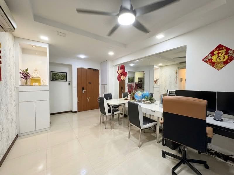 508A Yishun Avenue 4 HDB Flat For Sale at S$ 549,000 | PropertyGuru Singapore - Dining Room