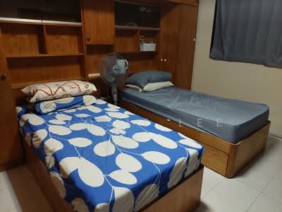 For Rent - 405 Jurong West Street 42