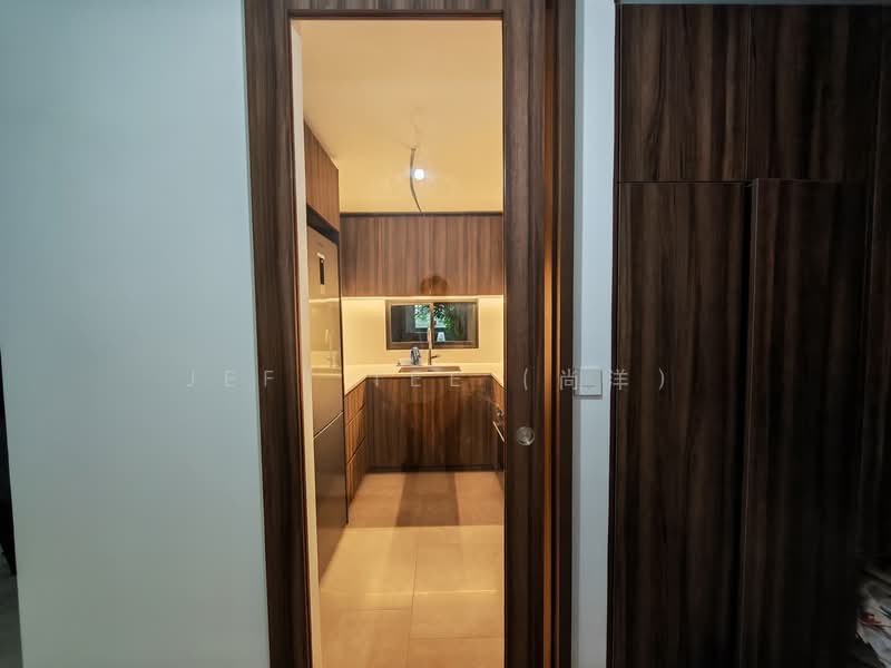 Lentor Modern Condominium For Sale at S$ 2,200,000 | PropertyGuru Singapore - Enclosed Kitchen