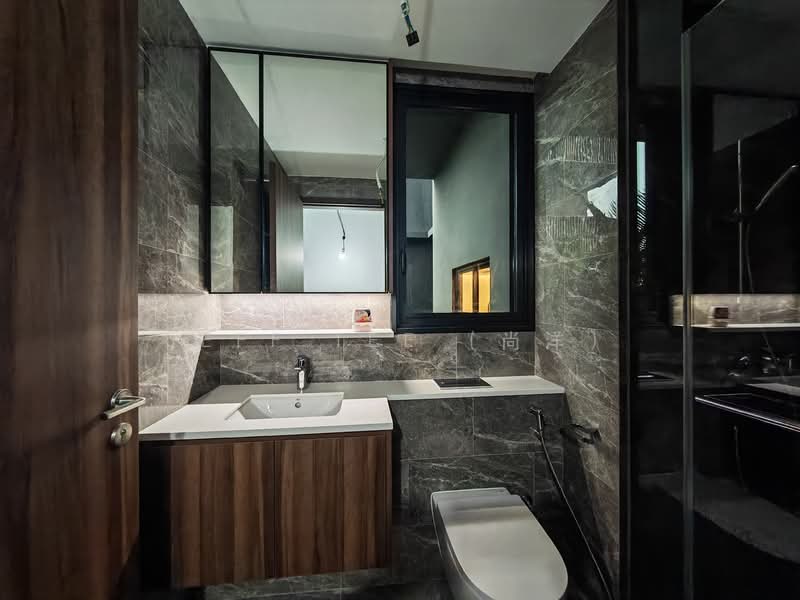 Lentor Modern, 3 Lentor Central, 3 Bedrooms, 969 sqft, Condominium For Sale, by Jeff Tee (尚洋）, 500071276 - Common Bathroom Window Ventilated - PropertyGuru.com.sg