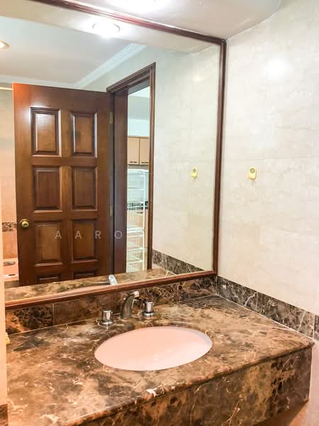 Mirage Tower, 80 Kim Seng Road, 1 Bedroom, 570 sqft, Condominium For Rent, by Aaron Liong, 500071280 - Bathroom - PropertyGuru.com.sg