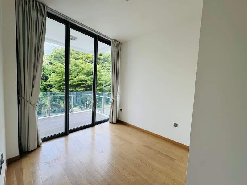 Marina Collection Condominium For Sale at S$ 3,452,000 | PropertyGuru Singapore - Balcony