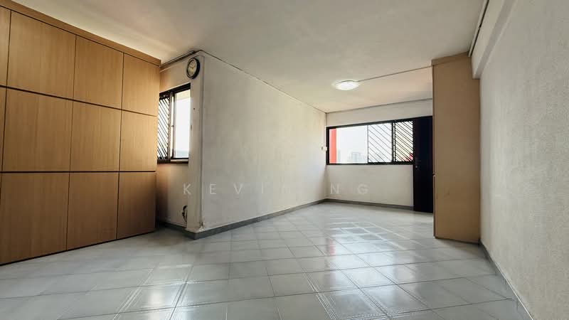 305 Shunfu Road HDB Flat For Sale at S$ 858,000 | PropertyGuru Singapore - Interior