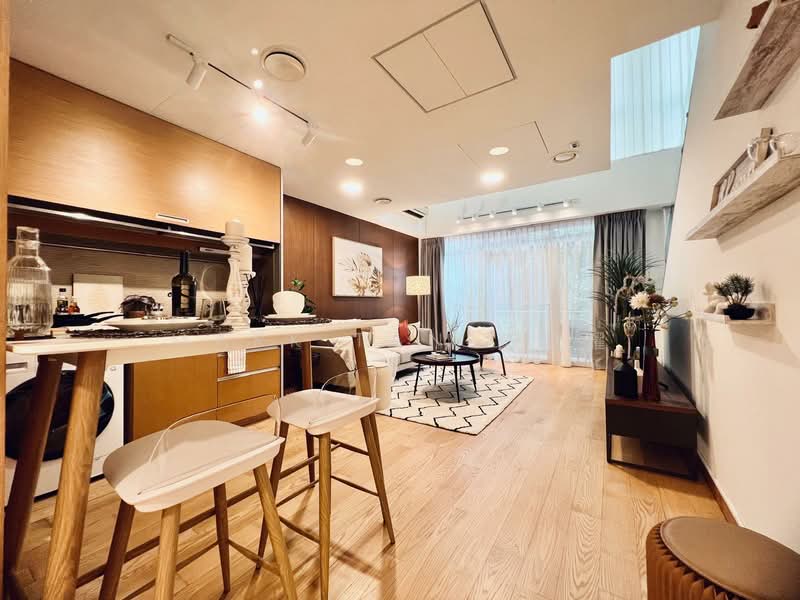 Icon Apartment For Sale at S$ 1,450,000 | PropertyGuru Singapore - Living Room