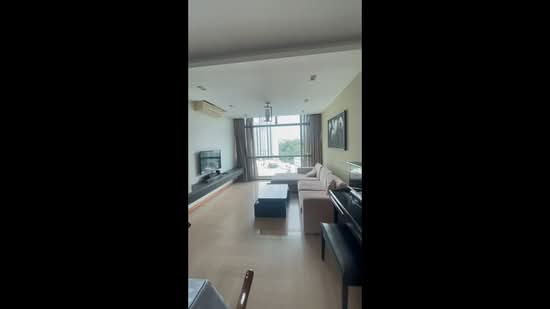 Hillview Regency, 26 Bukit Batok East Avenue 2, 3 Bedrooms, 1,195 sqft, Condominium For Rent, by Carl Dong, 500071292 - PropertyGuru.com.sg