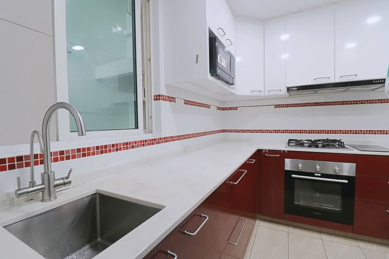 The Esparis, 9 Pasir Ris Drive 4, 3 Bedrooms, 1,292 sqft, Condominium For Rent, by Tiffany Chan, 500071295 - Kitchen - PropertyGuru.com.sg