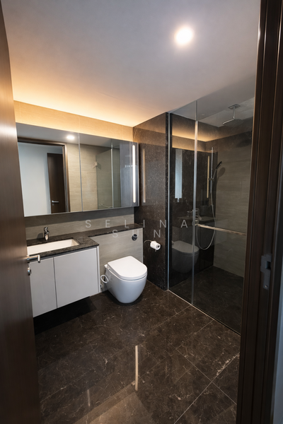 Parc Esta Condominium For Sale at S$ 2,379,000 | PropertyGuru Singapore - Bathroom