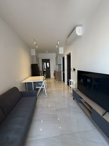 Rezi 24, 39 Lorong 24 Geylang, 1 Bedroom, 452 sqft, Apartment For Sale, by Yeo Shu Qian, 500071299 - Living Room - PropertyGuru.com.sg