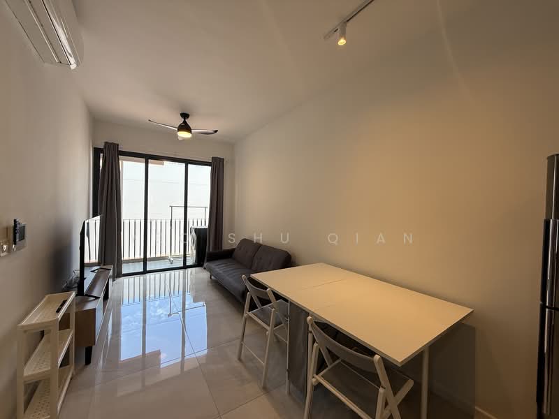 Rezi 24, 39 Lorong 24 Geylang, 1 Bedroom, 452 sqft, Apartment For Sale, by Yeo Shu Qian, 500071299 - Living Room - PropertyGuru.com.sg
