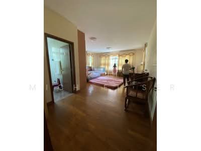 For Sale - Shepherd's Hill Estate