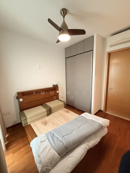 Thomson Three Condominium For Sale at S$ 1,630,000 | PropertyGuru Singapore - Master Bedroom