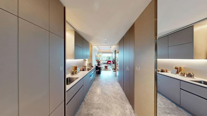 W Residences Marina View - Singapore Condominium For Sale at S$ 2,200,000 | PropertyGuru Singapore - Kitchen