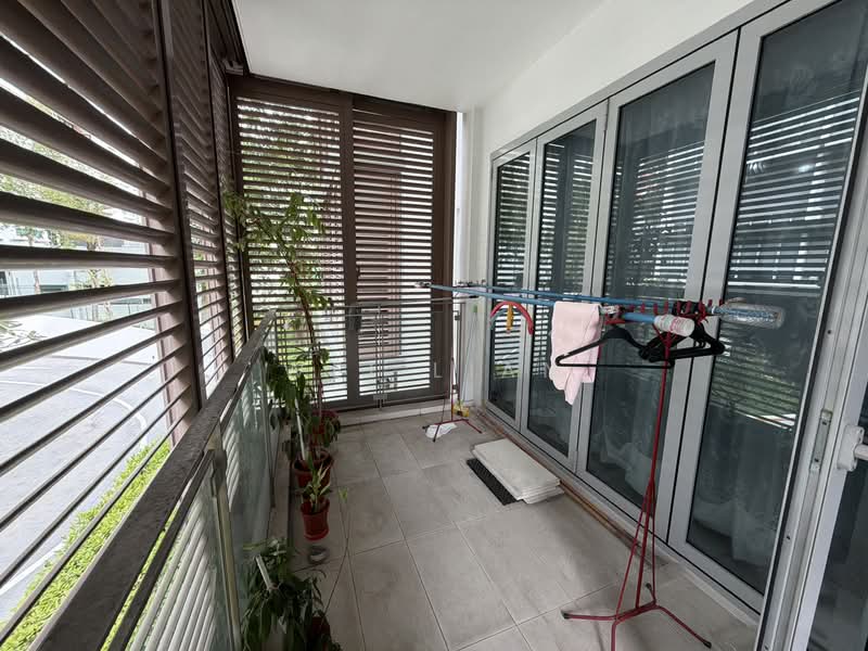 Horizon Residences, 43 PASIR PANJANG HILL, Room Rental, 1,324 sqft, Condominium For Rent, by Wei Lian, 500071339 - Balcony - PropertyGuru.com.sg