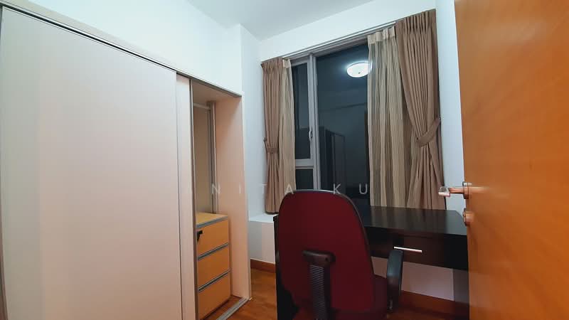 Centro Residences Condominium For Sale at S$ 2,149,440 | PropertyGuru Singapore - Study