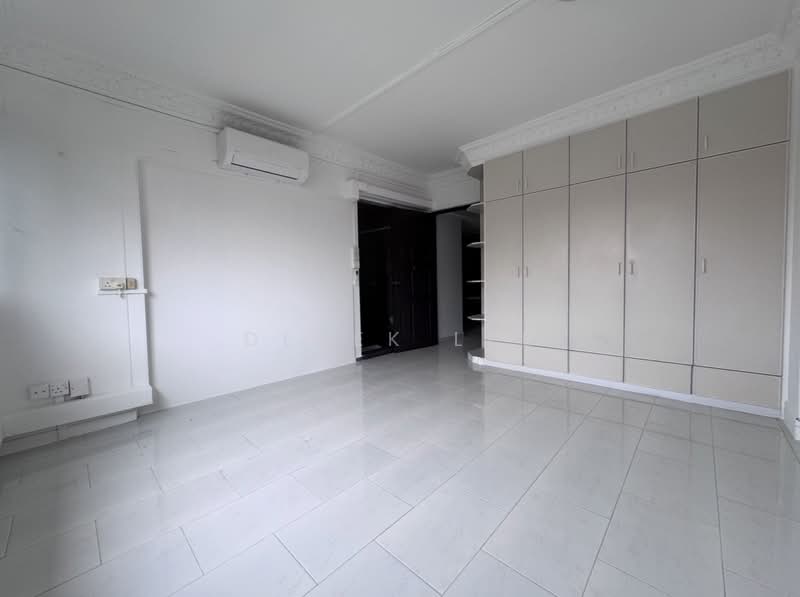 351 Yishun Avenue 11, 351 Yishun Avenue 11, 4 Bedrooms, 1,571 sqft, HDB Flat For Sale, by Derek Lee, 500071346 - Bedroom - PropertyGuru.com.sg