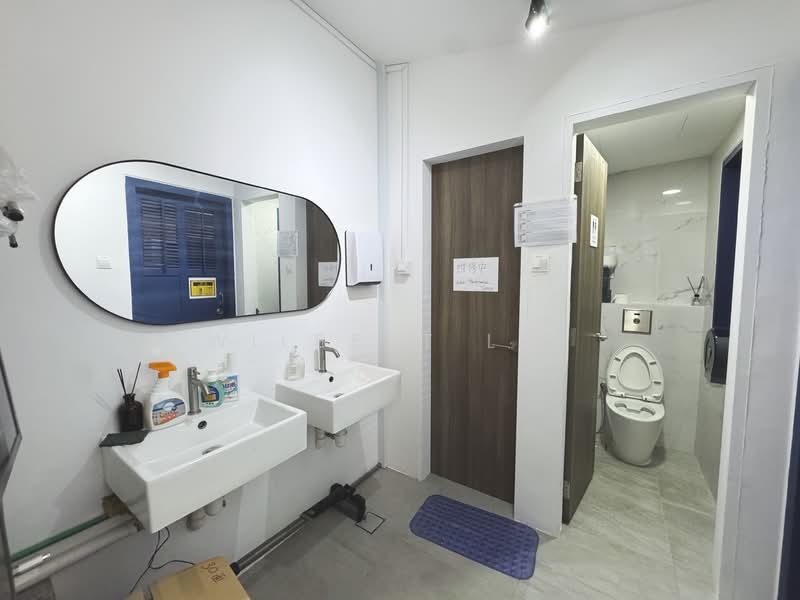 Renovated F&B Restaurant Space for Rent at Jalan Besar, Farrer Park / Serangoon Rd, 2,440 sqft, Food & Beverage For Rent, by Wilbert Lim, 500071359 - Bathroom - CommercialGuru.com.sg