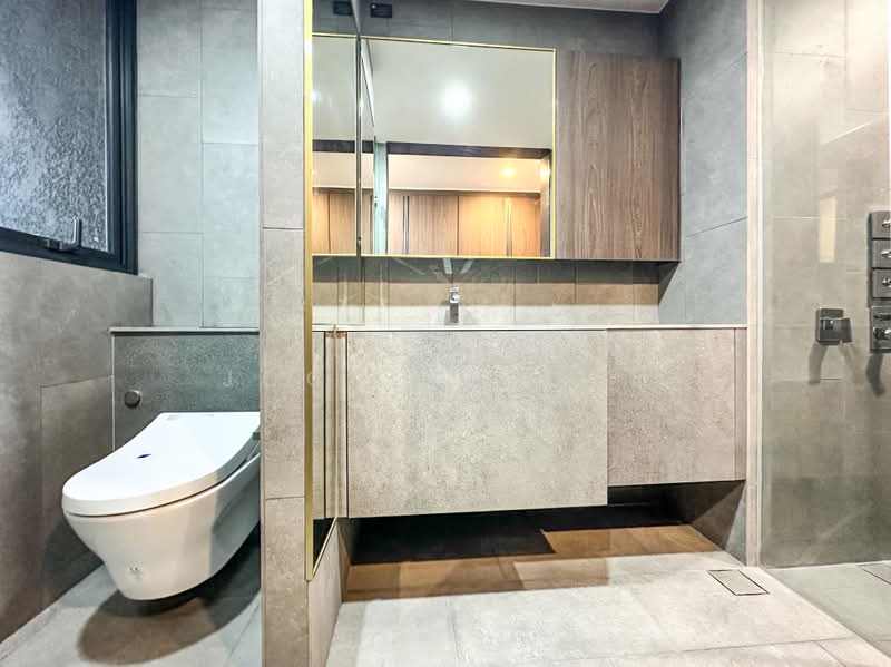 Midtown Modern, 18 Tan Quee Lan Street, 4 Bedrooms, 1,808 sqft, Condominium For Rent, by Jocelyn Wee, 500071366 - Bathroom - PropertyGuru.com.sg