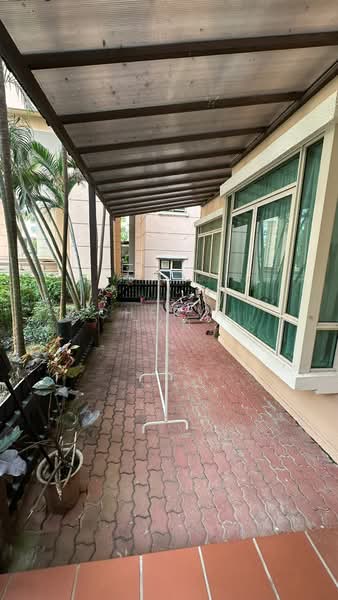 Costa Rhu Condominium For Sale at S$ 3,400,000 | PropertyGuru Singapore - Exterior