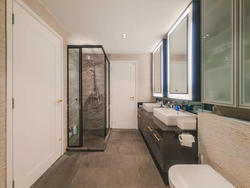 The Legend Condominium For Sale at S$ 3,399,999 | PropertyGuru Singapore - Bathroom