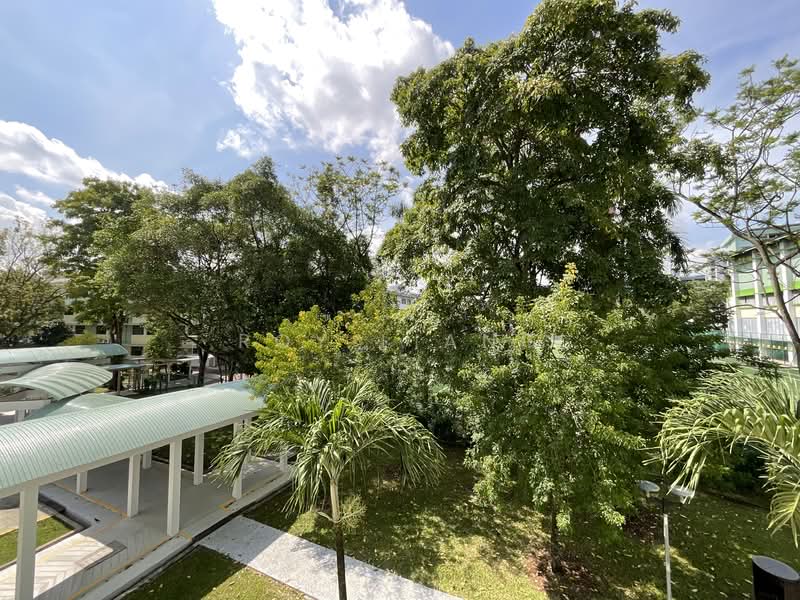 212 Ang Mo Kio Avenue 3 HDB Flat For Sale at S$ 548,000 | PropertyGuru Singapore - Exterior