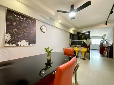 For Sale - 212 Ang Mo Kio Avenue 3