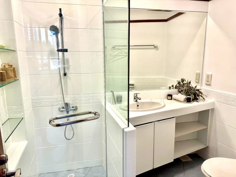 The Draycott Condominium For Sale at S$ 5,655,000 | PropertyGuru Singapore - Bathroom