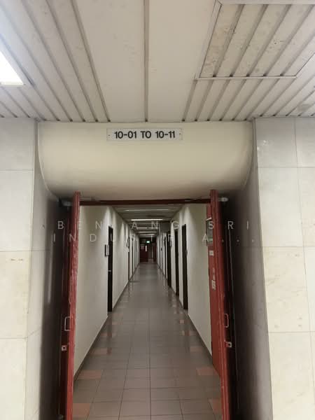 Golden Mile Tower, 6001 Beach Road, 400 sqft, Other Retail For Rent, by Ben ANG 洪振財, 500071412 - Located on High Floor - CommercialGuru.com.sg