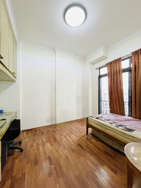 Ampas Apartments Condominium For Sale at S$ 1,998,000 | PropertyGuru Singapore - Bedroom