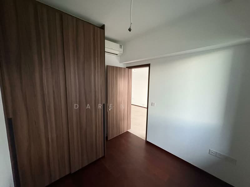 Lentor Modern, 5 Lentor Central, 2 Bedrooms, 732 sqft, Condominium For Sale, by Daren Tay, 500071463 - Common Bedroom - PropertyGuru.com.sg