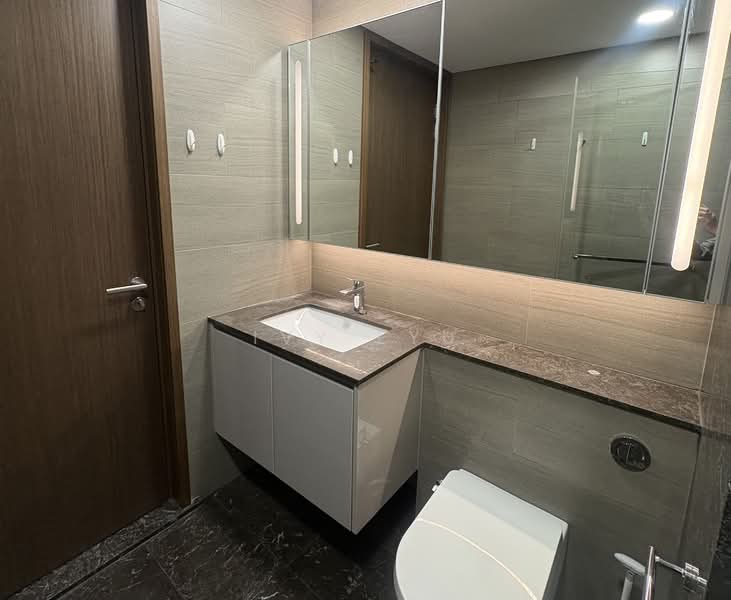 Parc Esta Condominium For Sale at S$ 1,700,000 | PropertyGuru Singapore - Bathroom