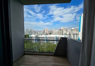 For Rent - J Gateway