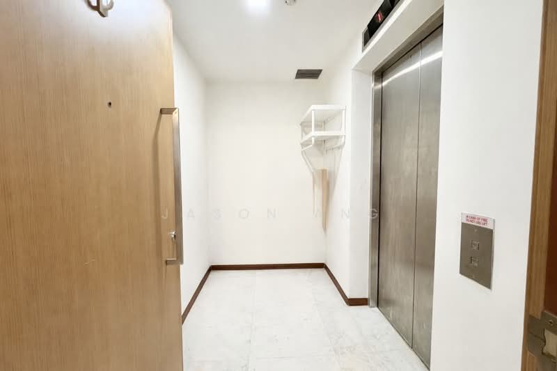 OLA Residences @ Mountbatten, 839 Mountbatten Road, 3 Bedrooms, 1,550 sqft, Condominium For Rent, by Jason Ang, 500071479 - Private lift lobby - PropertyGuru.com.sg