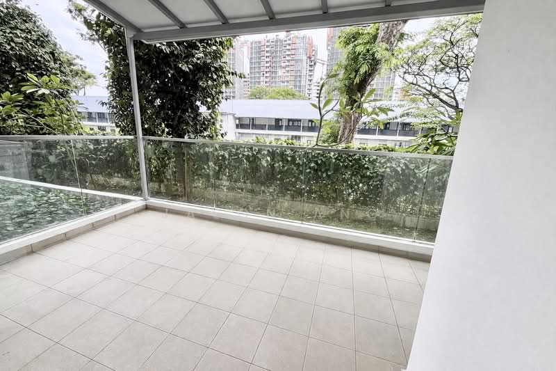 OLA Residences @ Mountbatten, 839 Mountbatten Road, 3 Bedrooms, 1,550 sqft, Condominium For Rent, by Jason Ang, 500071479 - Back patio area - PropertyGuru.com.sg