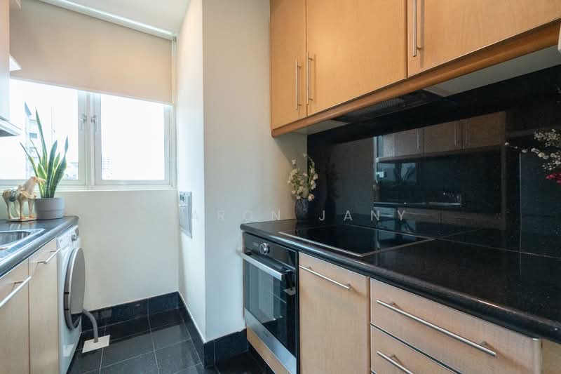 The Hermitage, 2 Sarkies Road, 2 Bedrooms, 850 sqft, Apartment For Sale, by Sharon Jany, 500071487 - Kitchen - PropertyGuru.com.sg