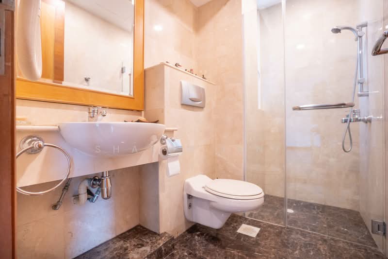 The Hermitage, 2 Sarkies Road, 2 Bedrooms, 850 sqft, Apartment For Sale, by Sharon Jany, 500071487 - Bathroom - PropertyGuru.com.sg