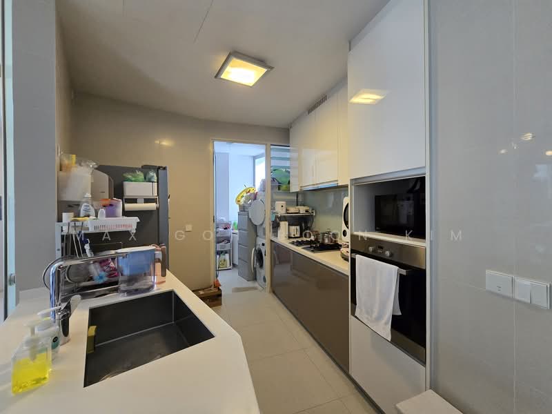 d'Leedon (Former Farrer Court) Condominium For Sale at S$ 3,100,000 | PropertyGuru Singapore - Kitchen